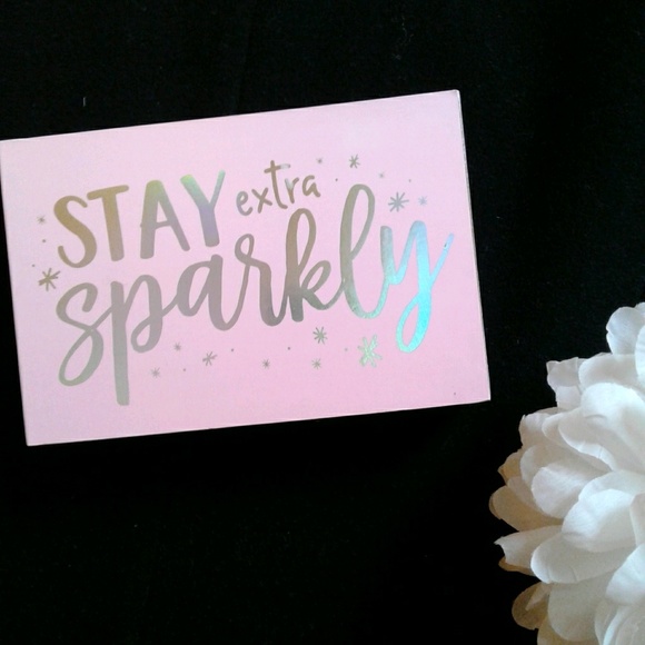 Meet your Posher, Sandy - Picture 1 of 1